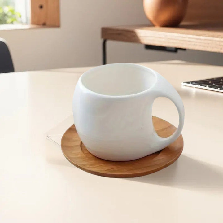 ClayHaven – Ceramiczny Kubek Do Kawy z Drewnianym Spodkiem