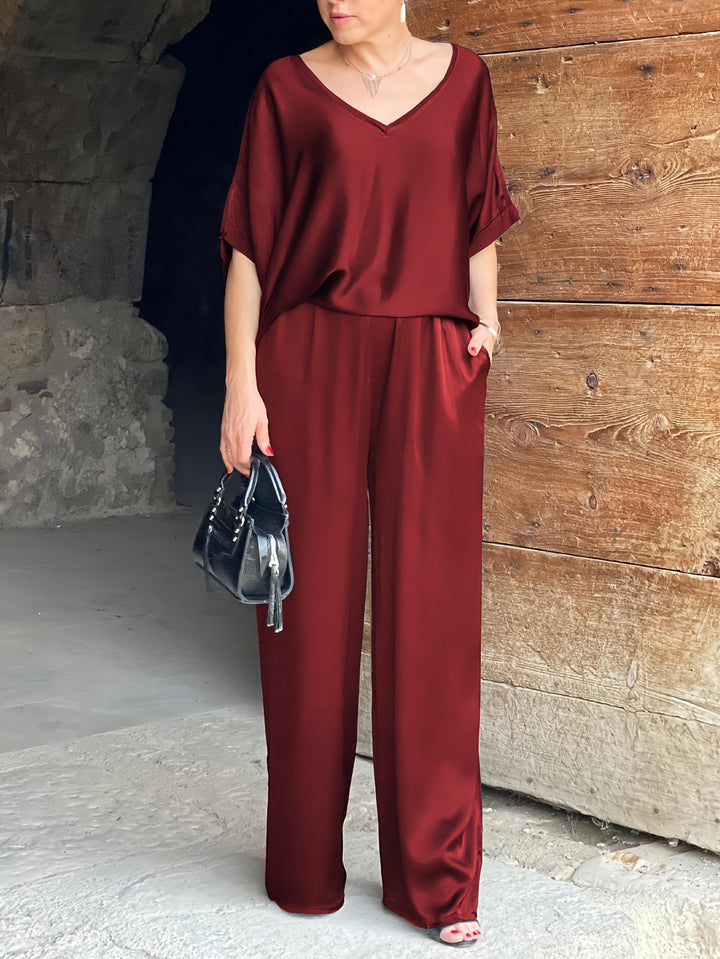 Ashlee - Elegancki Dwuczęściowy Zestaw Z Krótkim Rękawem