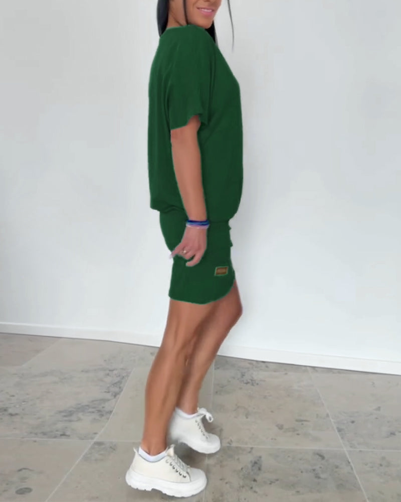 Ulrika - Mini Sukienka z Krótkim Rękawem