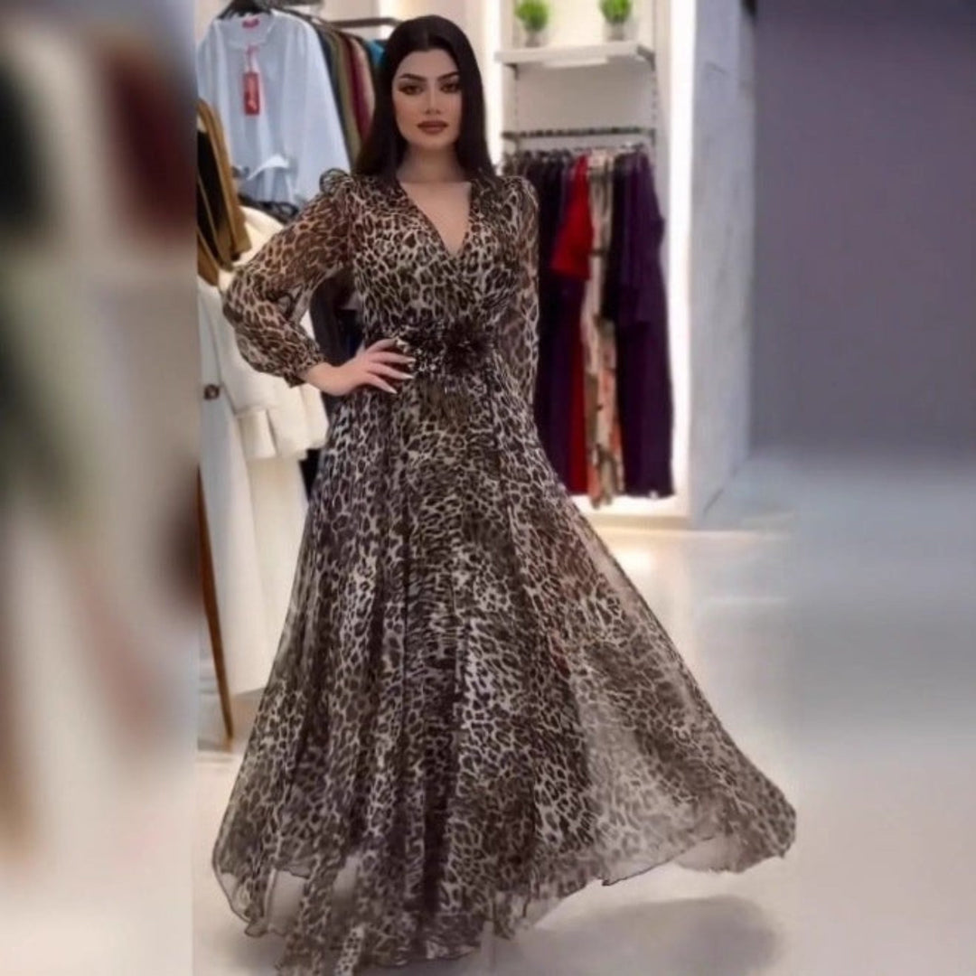 Nalera - Elegancka Sukienka Mxi w Panterkę