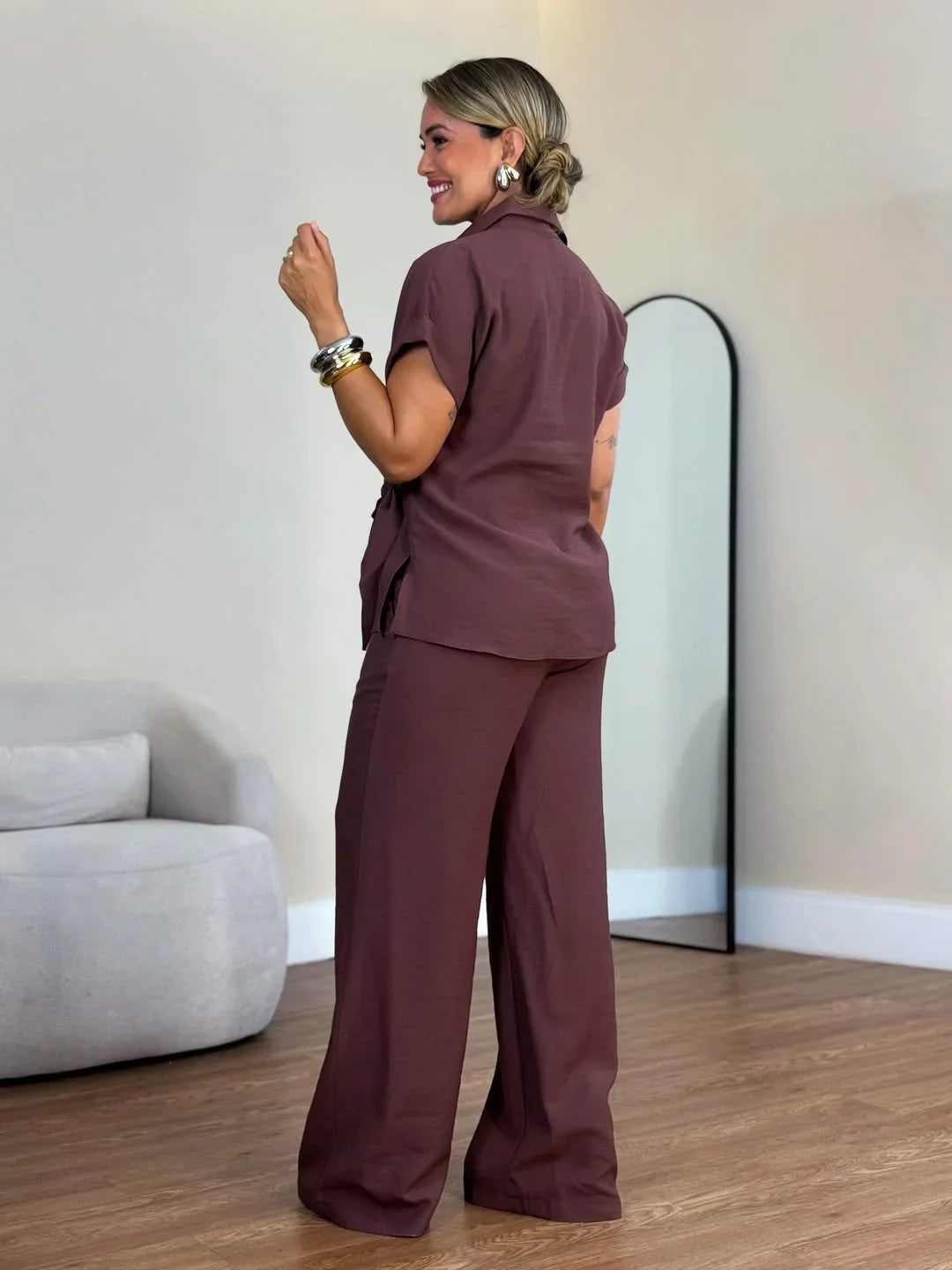 Lorie – Elegancki Dwuczęściowy Zestaw z Wiązaniem z Przodu