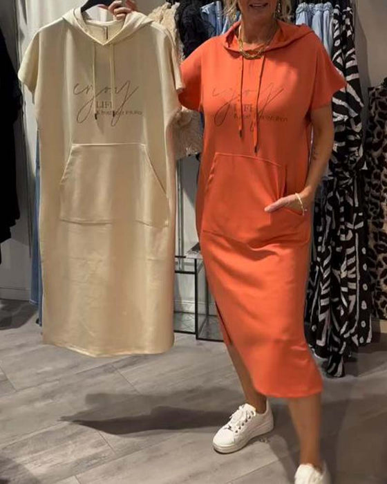 Nadia – Elegancka Sukienka z Kapturem