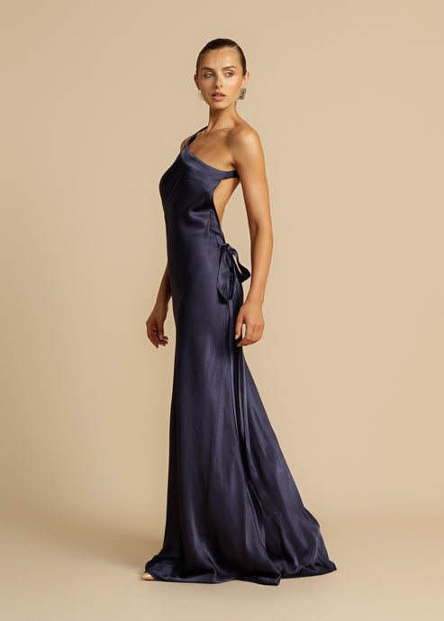 Sybille – Elegancka Suknia Duży