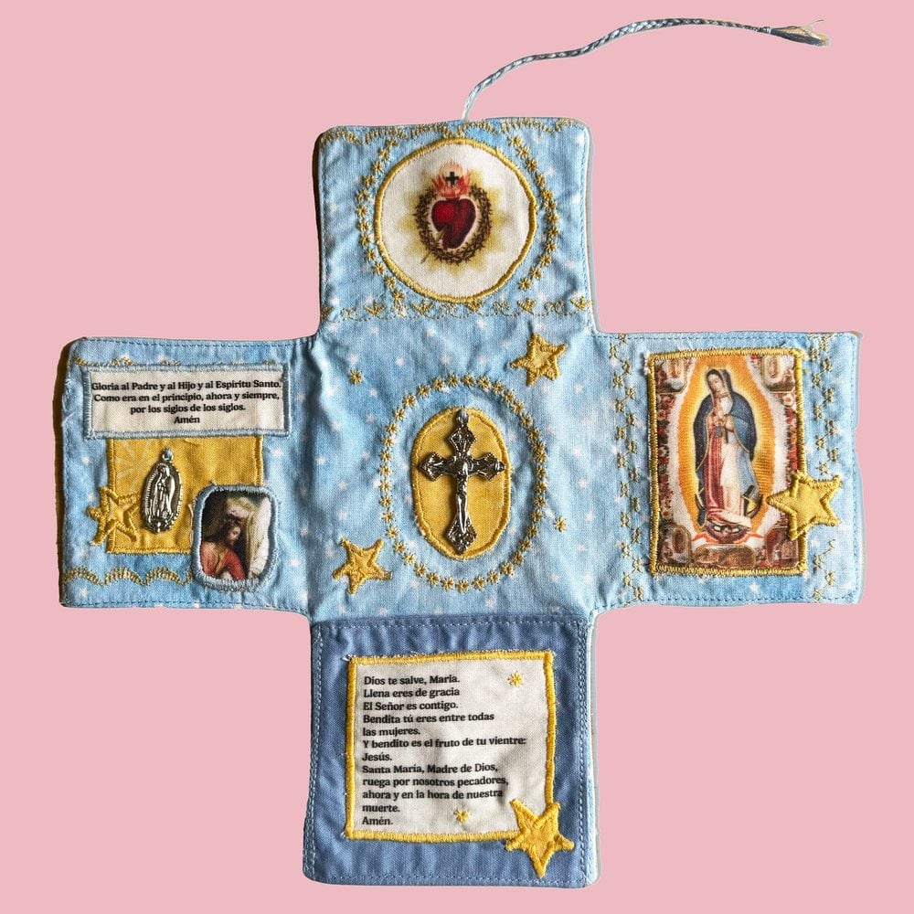 SacredFold – Ręcznie Wykonana Kieszonkowa Modlitewnik