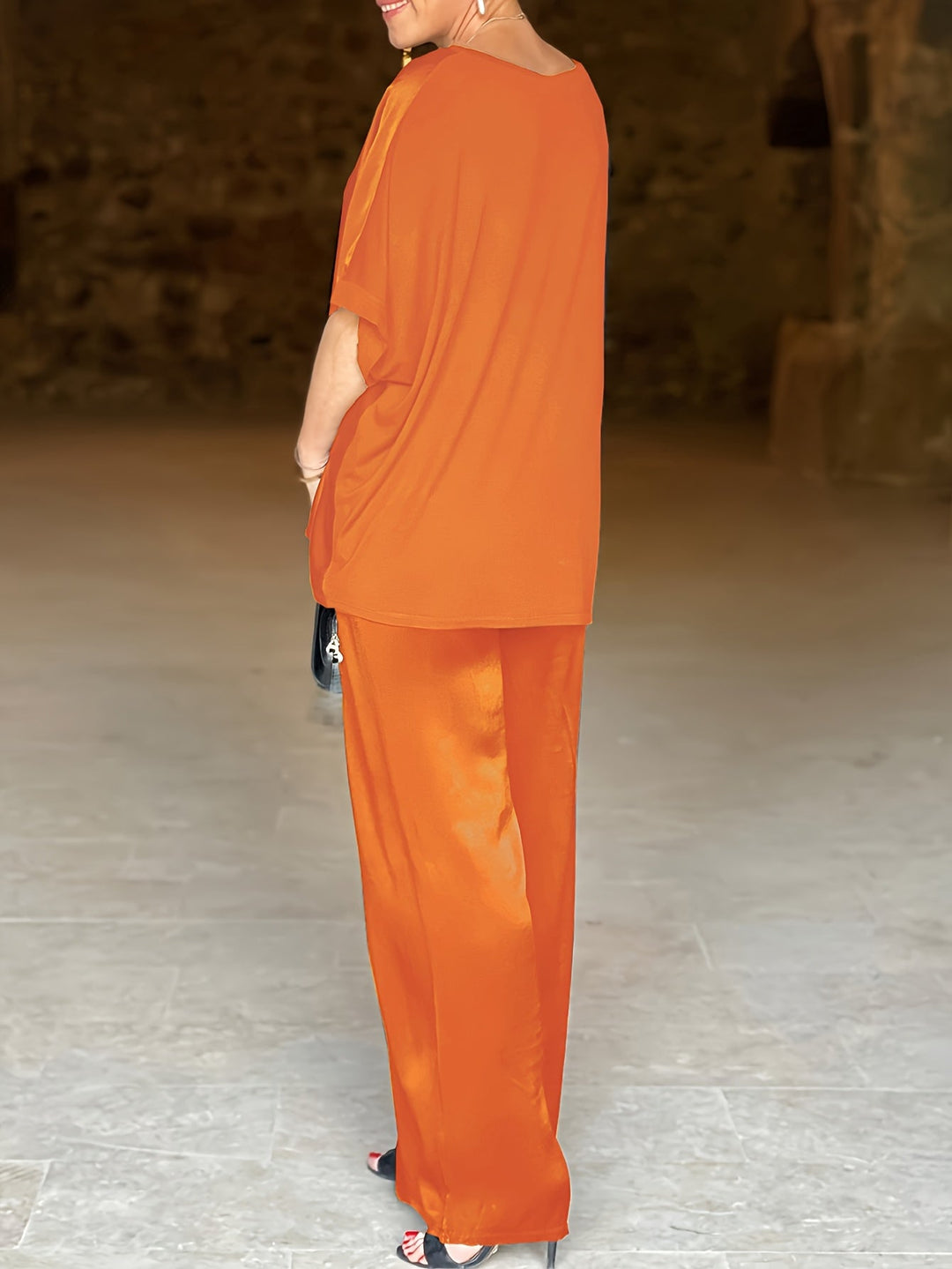Ashlee - Elegancki Dwuczęściowy Zestaw Z Krótkim Rękawem