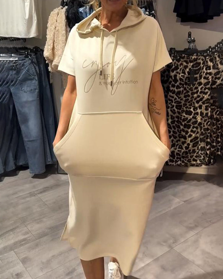 Nadia – Elegancka Sukienka z Kapturem
