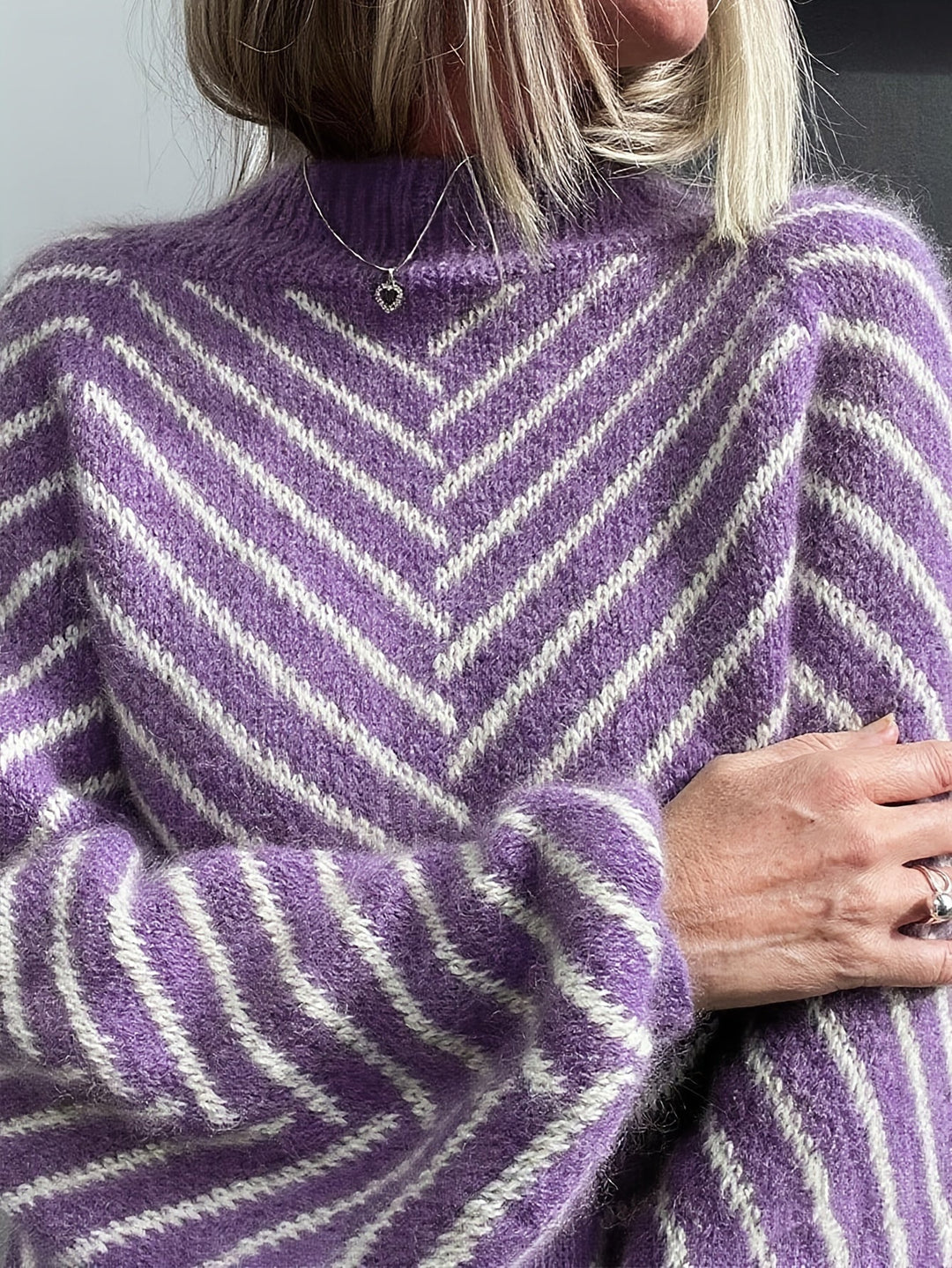 Klarysa – Sweter z Długim Rękawem z Dzianiny o Swobodnym Kroju