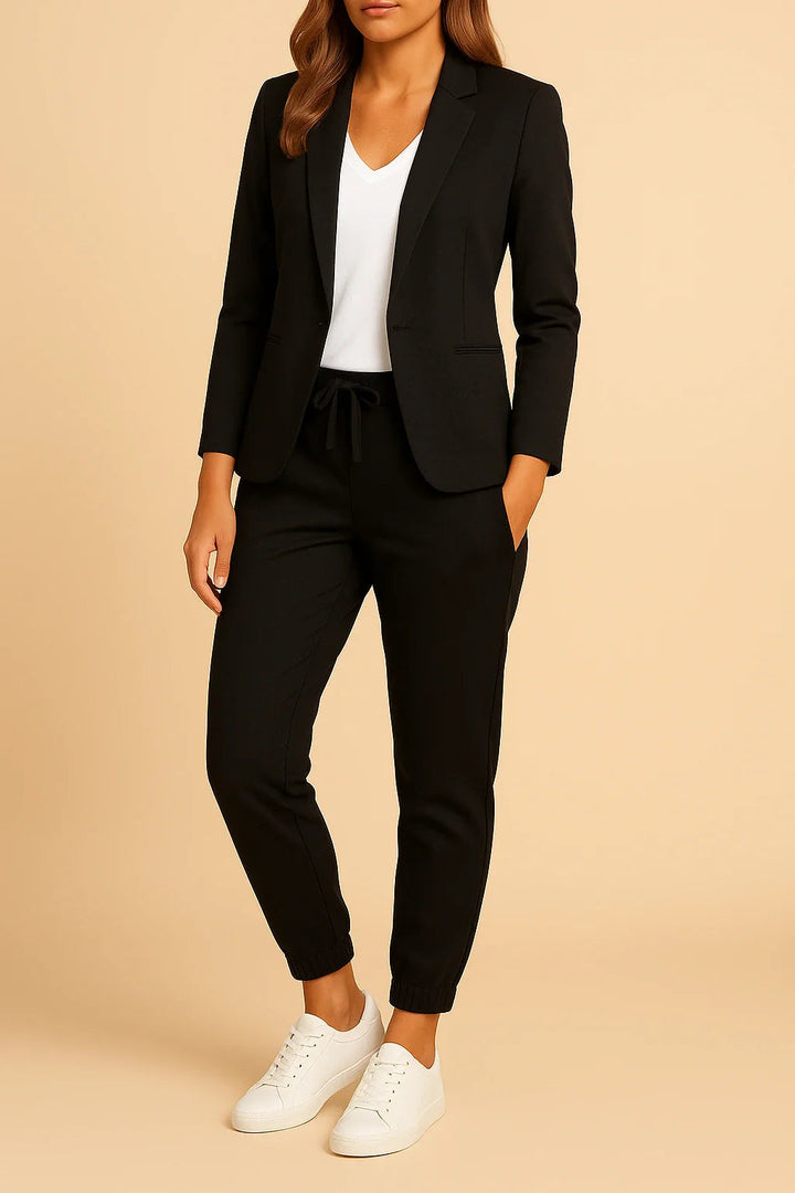 Izabela – Elegancki Dwuczęściowy Garnitur