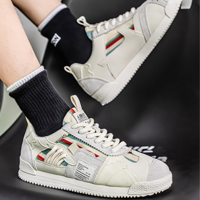 Edwardo - Odłamek Retro Sneakersom