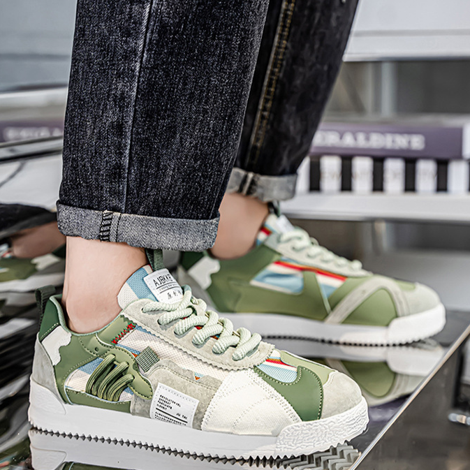 Edwardo - Odłamek Retro Sneakersom