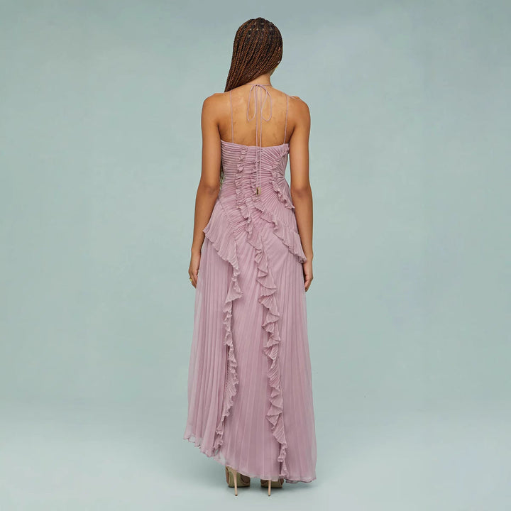 Maraike – Plisowana Suknia maxi z falbaną i dekoltem Halter
