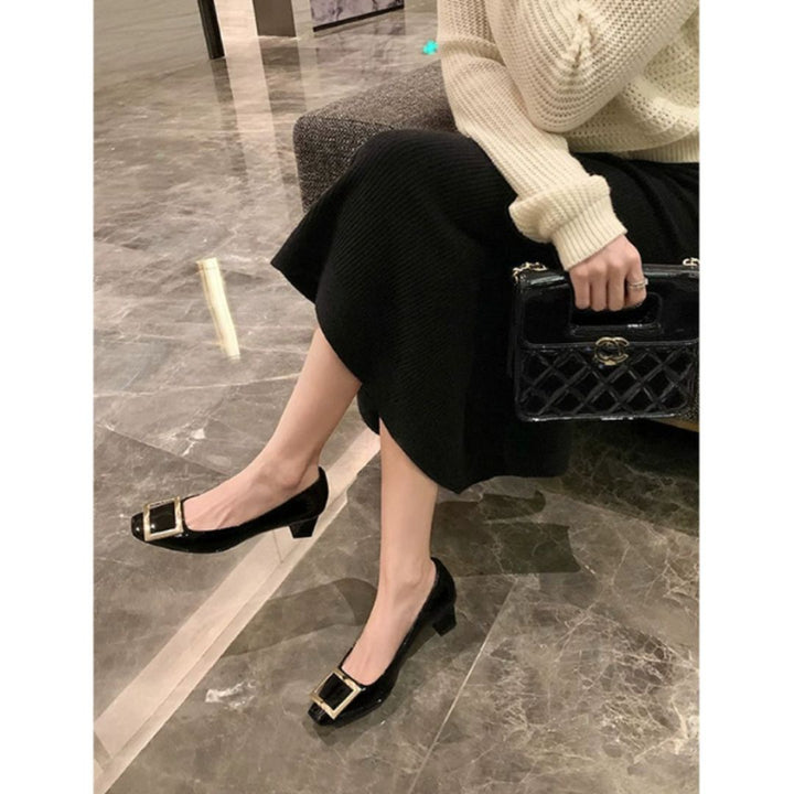 Teoona – Eleganckie Sandały z Kwadratowym Czubkiem