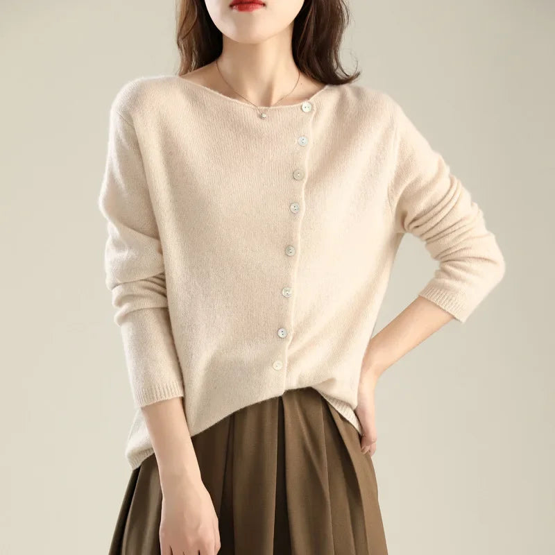 Huerta – Elegancki Sweter z Dzianiny z Guzikami