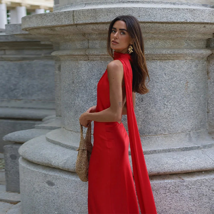 Lucila - Suknia Maxi z Dekoltem Halter