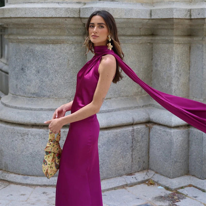 Lucila - Suknia Maxi z Dekoltem Halter