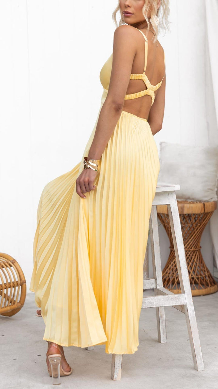 Sheree – Plisowana Sukienka maxi z Dekoltem w Szpic
