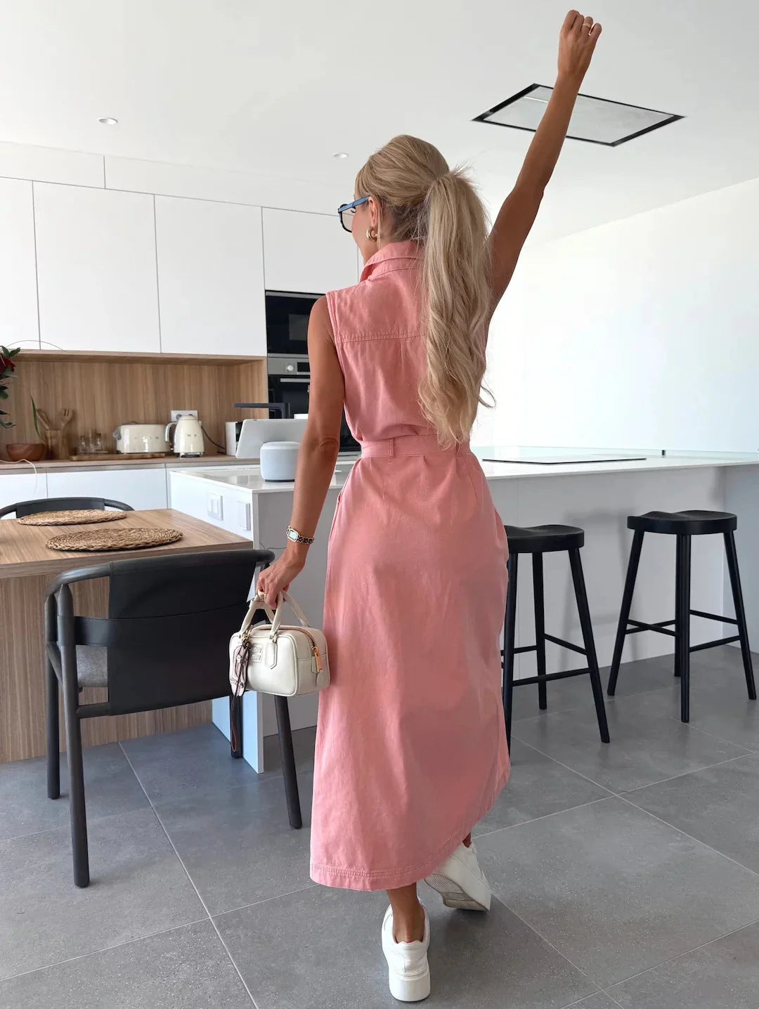 Jacinta – Stylowa Długa Sukienka Z Kieszenią