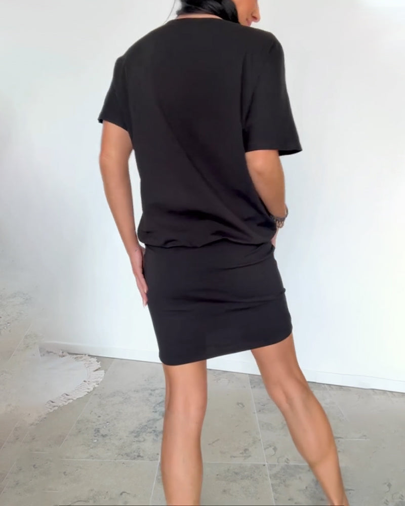 Ulrika - Mini Sukienka z Krótkim Rękawem