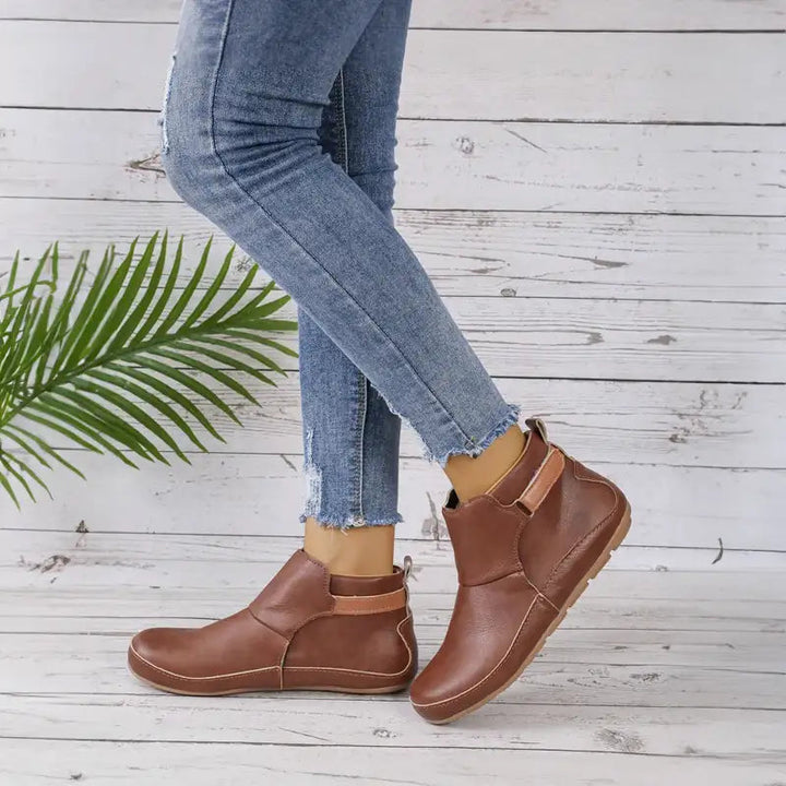 Naadine – Wygodne Wodoodporne Buty