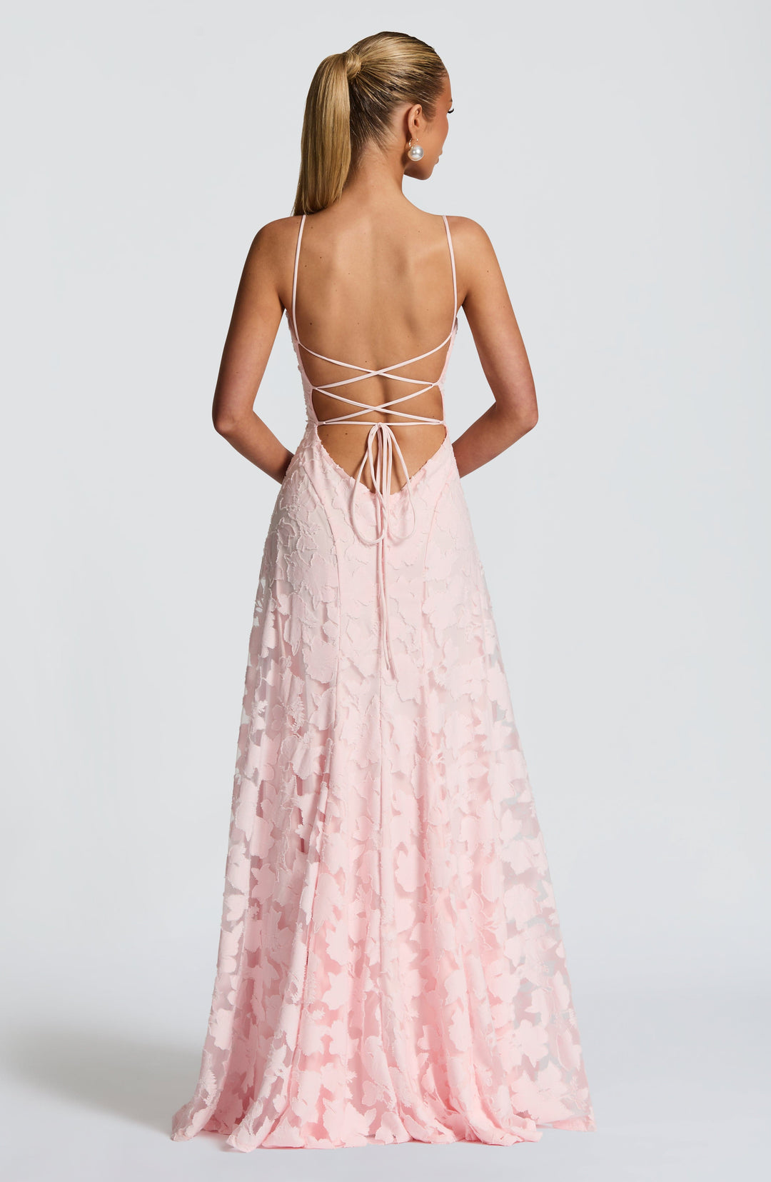 Alona – Elegancka Suknia Maxi z Koronką