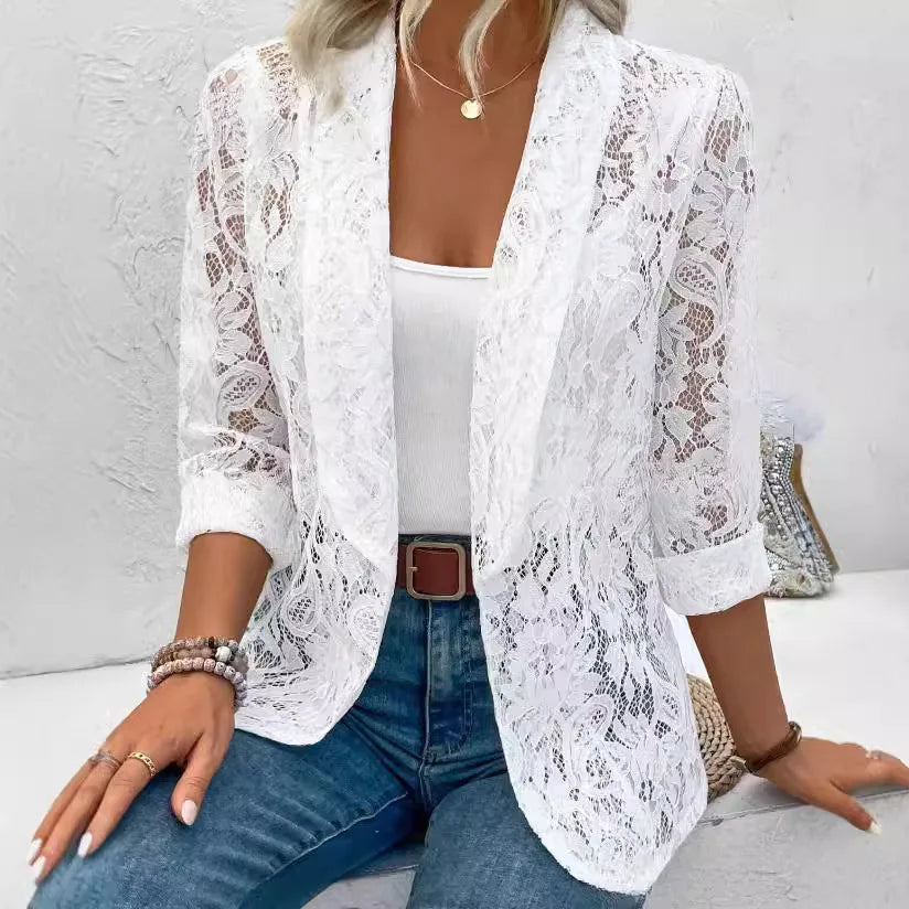 Naemi – Elegancka Koronkowa Marynarka