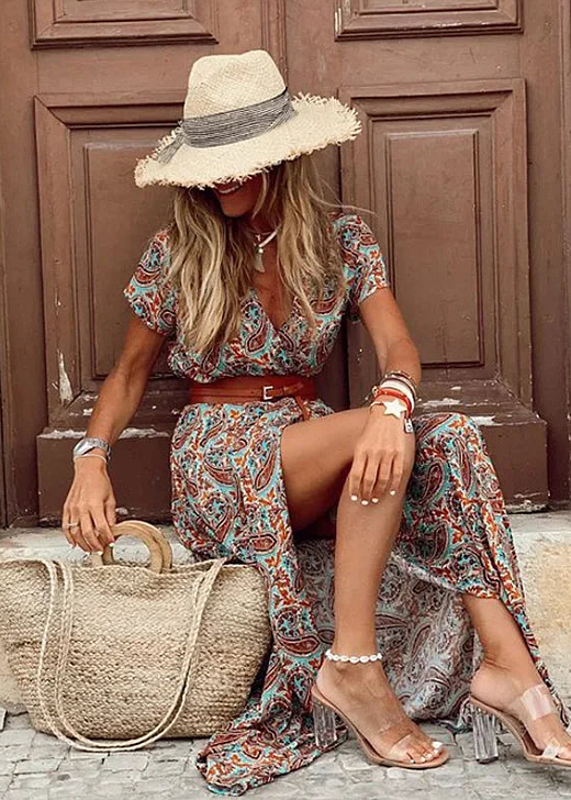 Briony – Elegancka Sukienka Z Długim Paskiem I Wzorem W Paisley