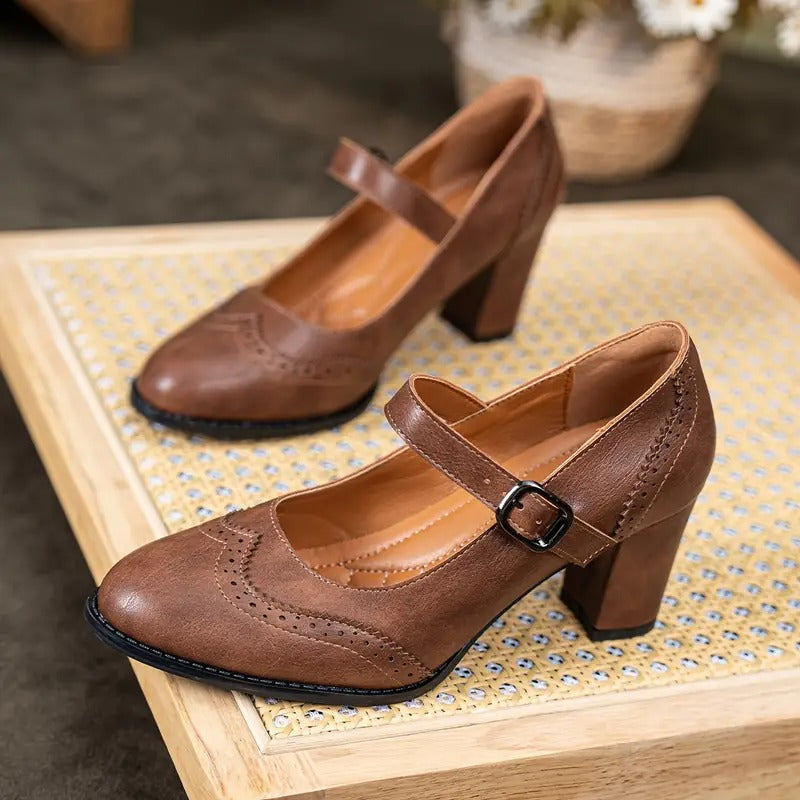 Dorka – Skórzane Buty Na Wysokim Obcasie z Klamrą