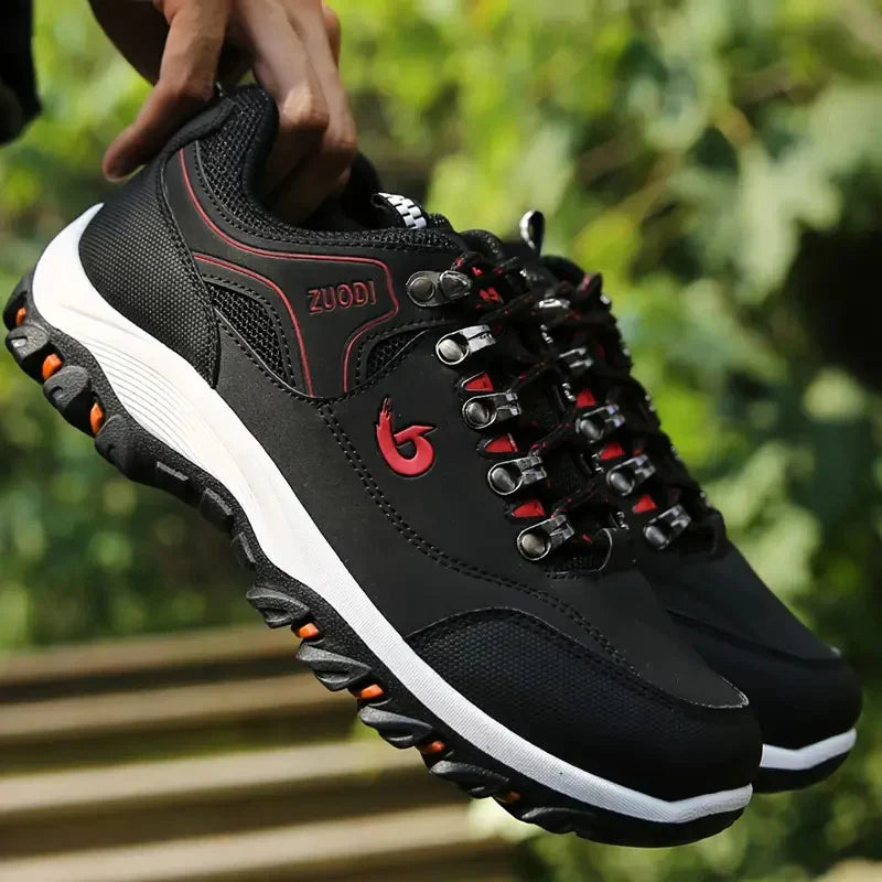 Boult – Lekkie Buty Górskie