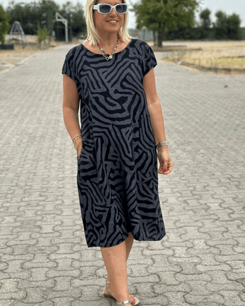 Dorothee – Miękka Bawełniana Sukienka z Kieszeniami Po Bokach