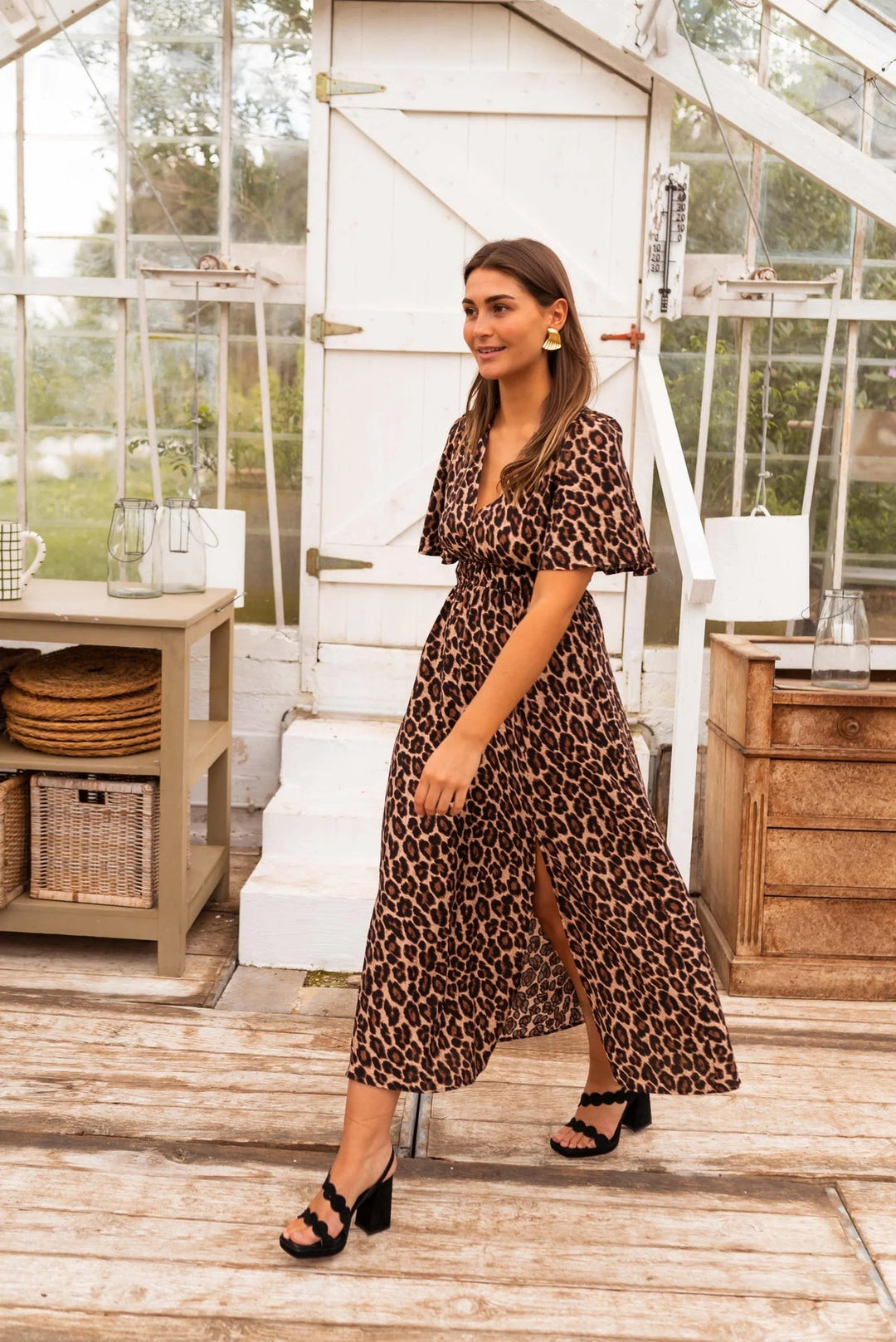 Coralie – Stylowa Sukienka Maxi w Panterkę