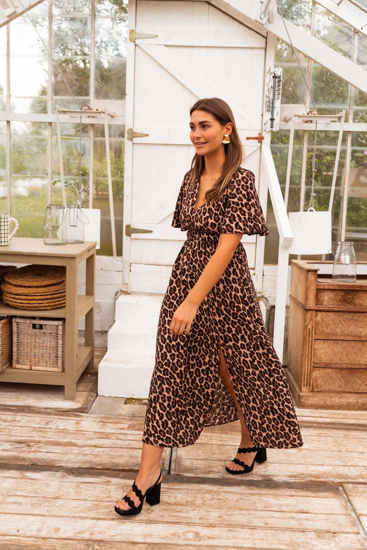 Coralie – Stylowa Sukienka Maxi w Panterkę