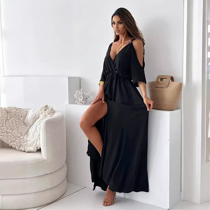 Dellaa – Elegancka Sukienka z Dekoltem w Szpic i Rozcięciem z Boku